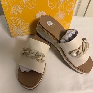 Yellow Box Women's White and Tan Chain Slide Sandals Size 9. 1/2